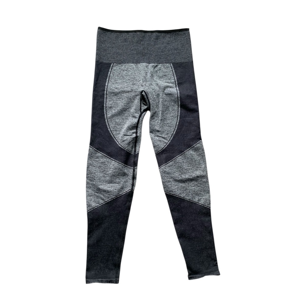 ThirdLove Seamless Charcoal and Black Leggings M